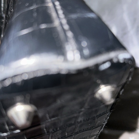 Prada black 🐊 croc leather handbag no call outs silver feet 3 open pockets nice - Picture 13 of 14